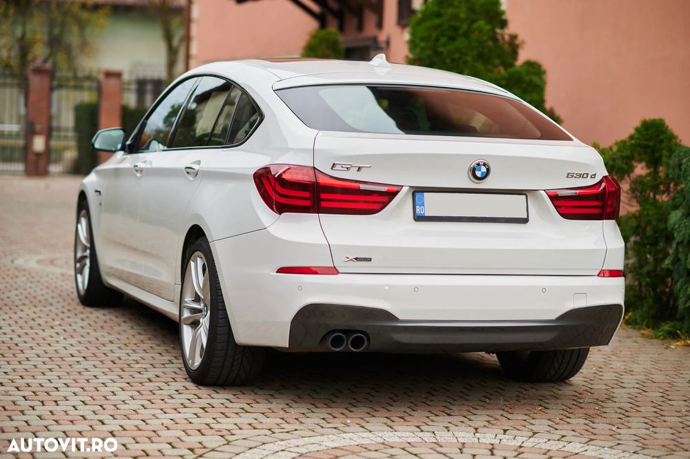 BMW Seria 5 530d xDrive Gran Turismo - 7