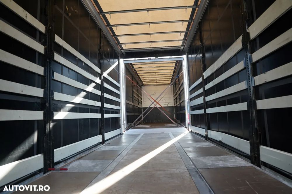 DAF DAF XF 530 / ZESTAW TANDEM / 120 M3 / PRZEJAZDOWY / 6x2 / FIRANKA / 7,75 M + 7,7 M / OŚ PODNOSZONA / DACH PODNOSZONY / -  ROK PRODUKCJI: 2021 DATA I REJESTRACJI: 31.03.2021 PRZEBIEG: 615 000 KM -  EURO 6 AUTOMATYCZNA SKRZYNIA BIEGÓW KLIMATYZACJA TEMP - 26