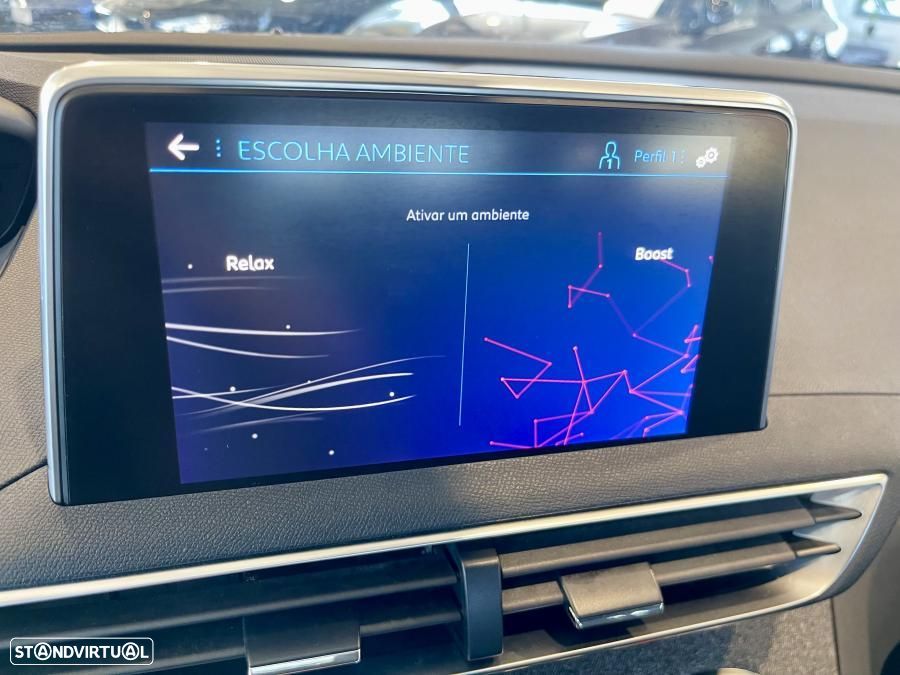 Peugeot 3008 1.2 PureTech Allure Pack - 23