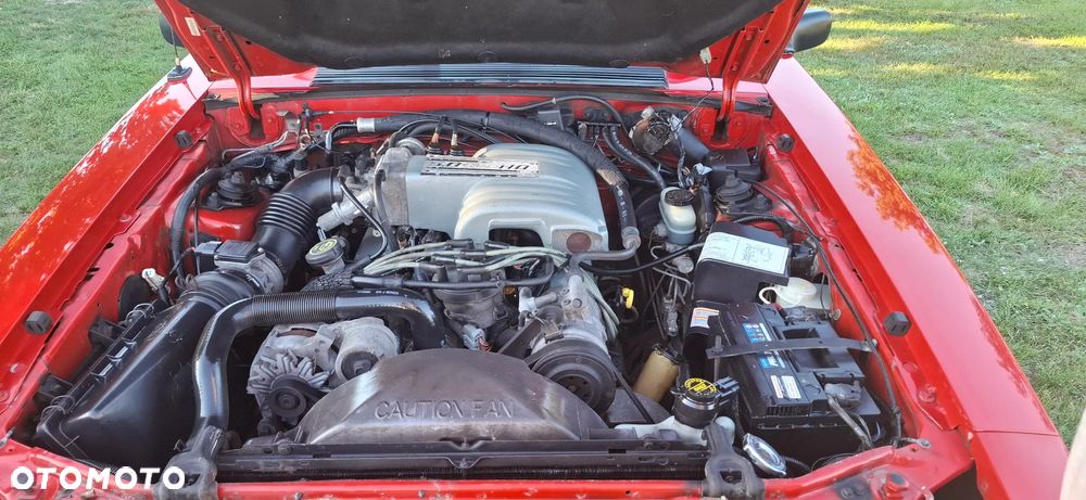 Ford Mustang 5.0 GT - 11