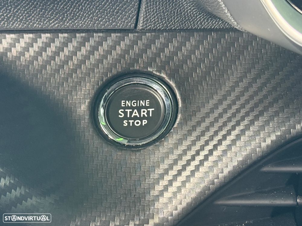 Peugeot 208 1.5 BlueHDi GT - 37