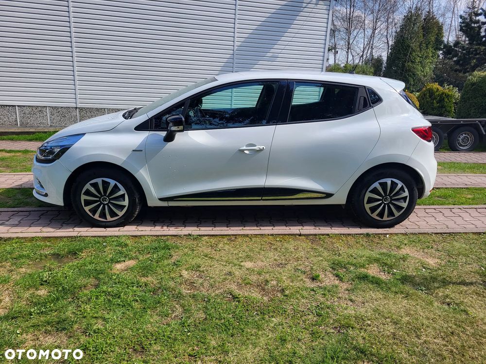 Renault Clio 0.9 Energy TCe Limited EU6 - 13