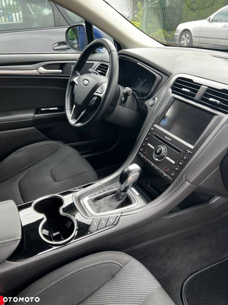 Ford Mondeo - 17