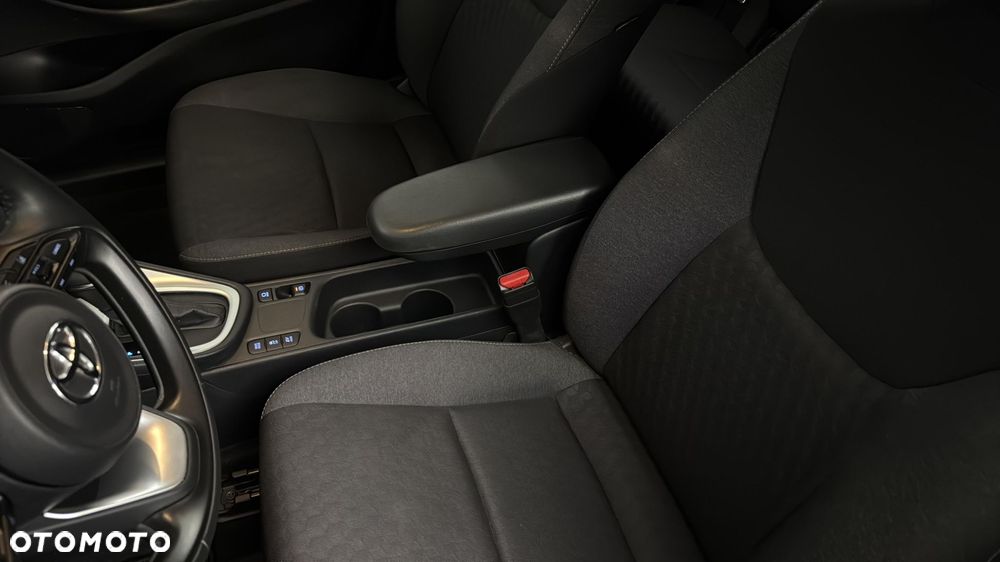 Toyota Yaris Hybrid 1.5 Comfort - 12