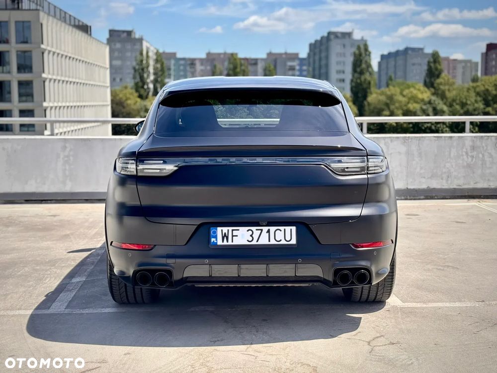 Porsche Cayenne - 9