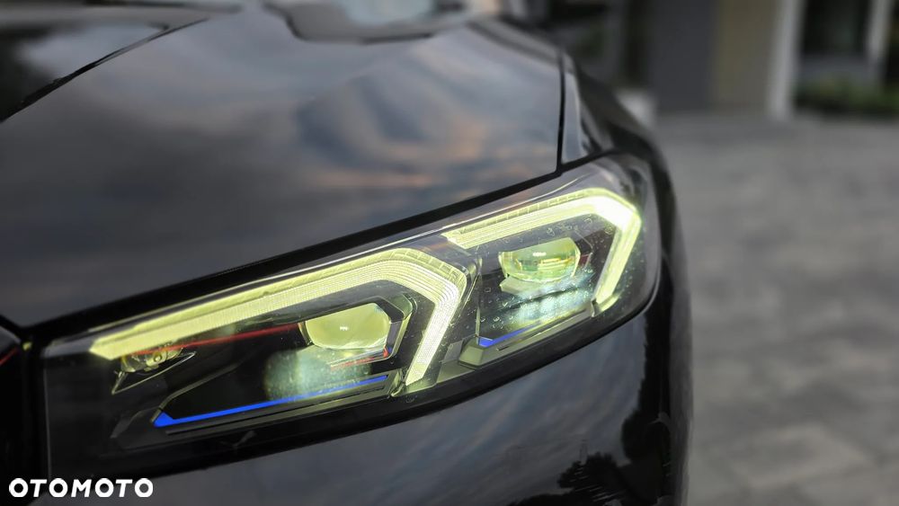 BMW Seria 3 320d xDrive MHEV Sport Line sport - 31