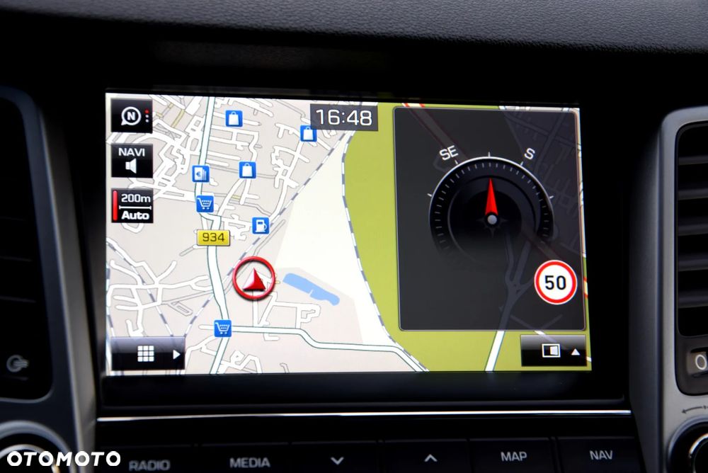 Hyundai Tucson 1.6 GDI BlueDrive Comfort 2WD - 26