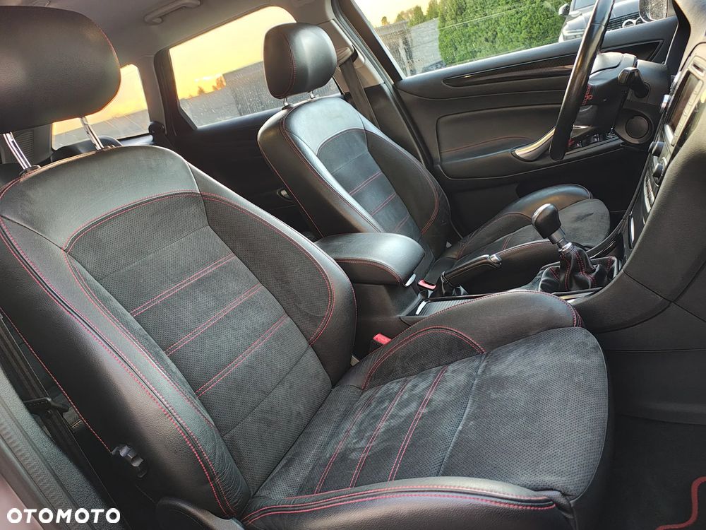 Ford Mondeo 2.0 TDCi Titanium S - 33