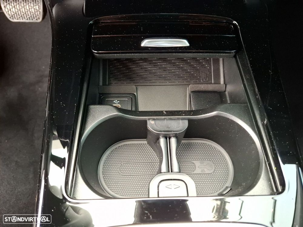 Mercedes-Benz A 250 Limousine e - 20