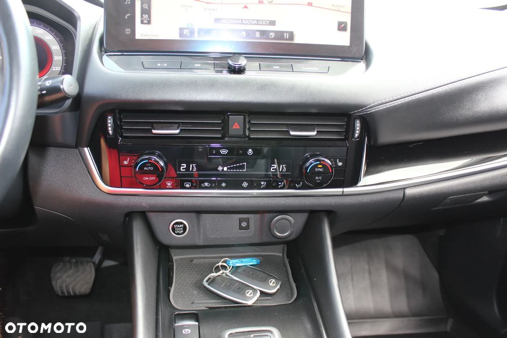 Nissan Qashqai 1.3 DIG-T MHEV 4x4 N-Connecta Xtronic - 24