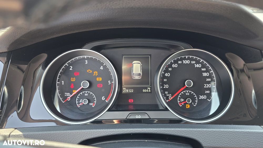 Volkswagen Golf 1.6 TDI BMT Highline - 16