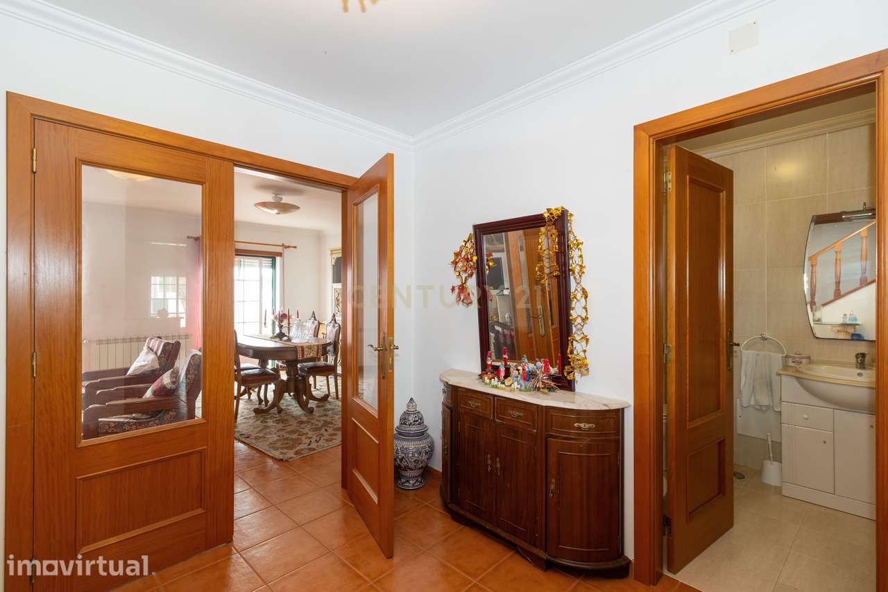 Duplex em Alcobaça com Vista para a Cidade - Grande imagem: 3/18