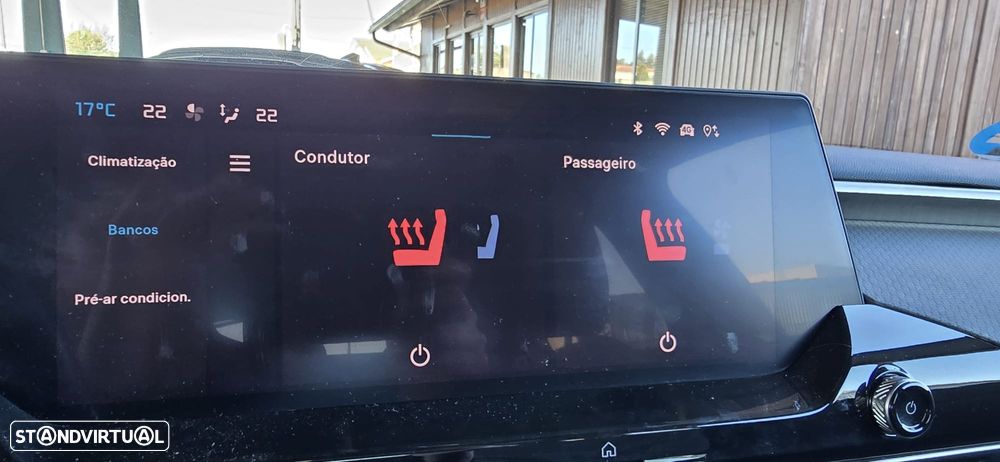 Citroën C5 X 1.6 Hybrid Shine Pack e-EAT8 - 42