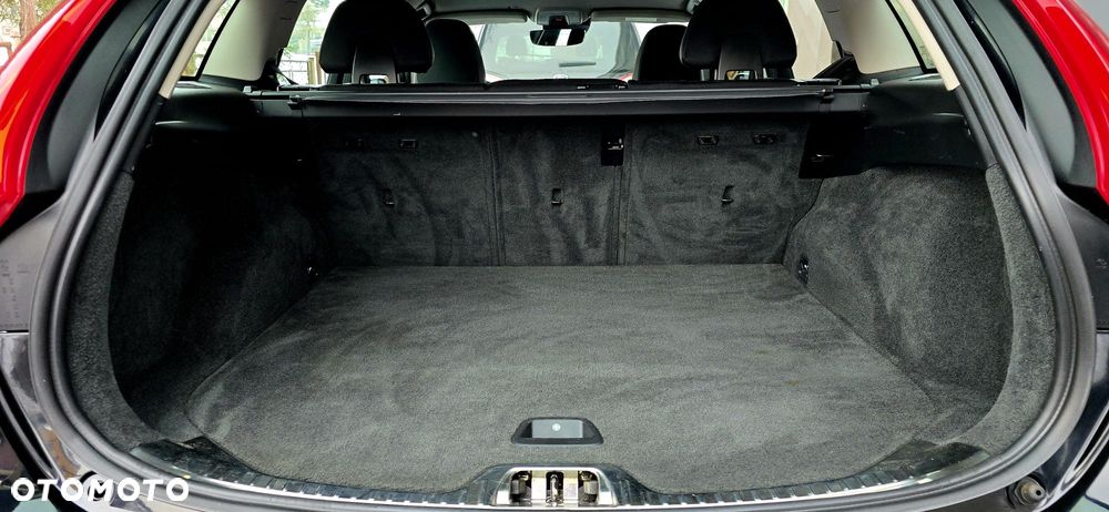 Volvo V60 D4 Drive-E Momentum - 6