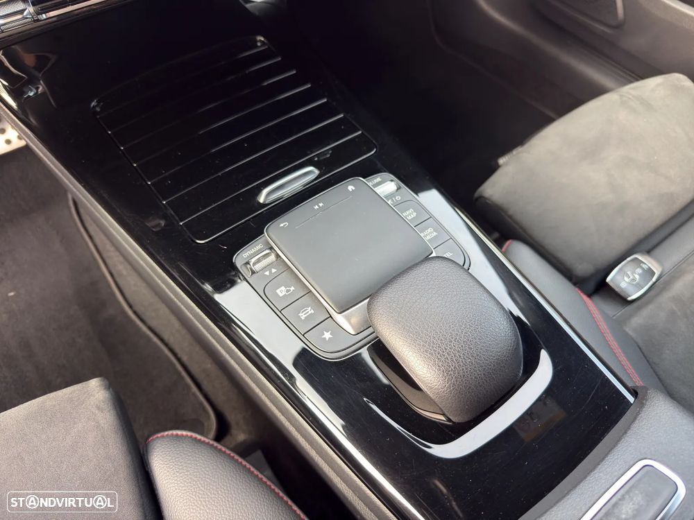 Mercedes-Benz CLA 200 d Shooting Brake AMG Line Aut. - 10