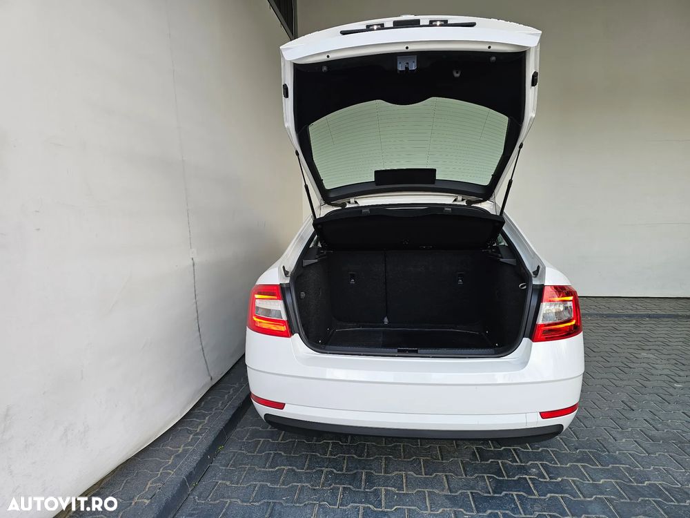 Skoda Octavia - 21