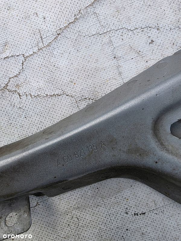 Audi A6 4G0 C7 wspornik błotnika mocowanie uchwyt lewy prawy - 3