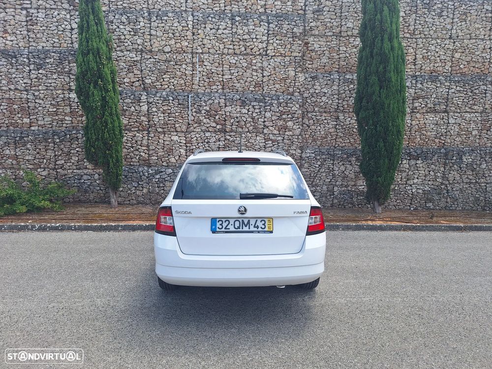 Skoda Fabia Break 1.4 TDi Ambition - 4
