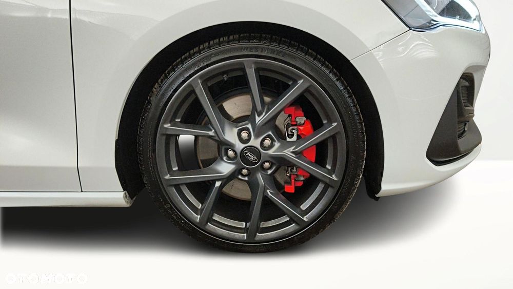 Ford Focus 2.3 EcoBoost ST X - 14