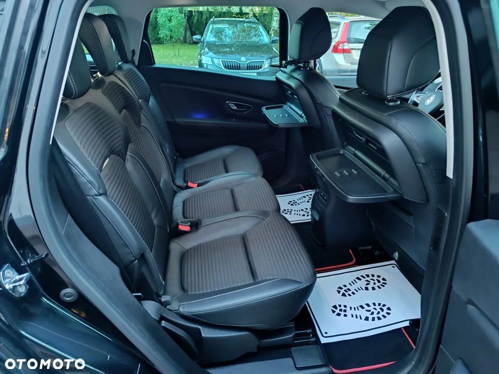 Renault Grand Scenic BLUE dCi 120 BLACK EDITION - 33