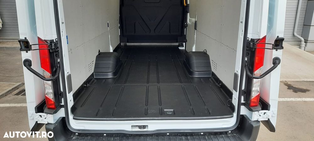 Ford NEW TRANSIT S-CAB L5 T350 RWD - 13