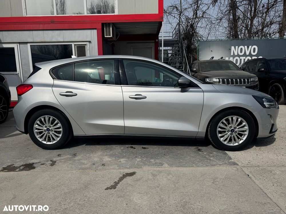 Ford Focus 1.5 EcoBlue Connected - 4