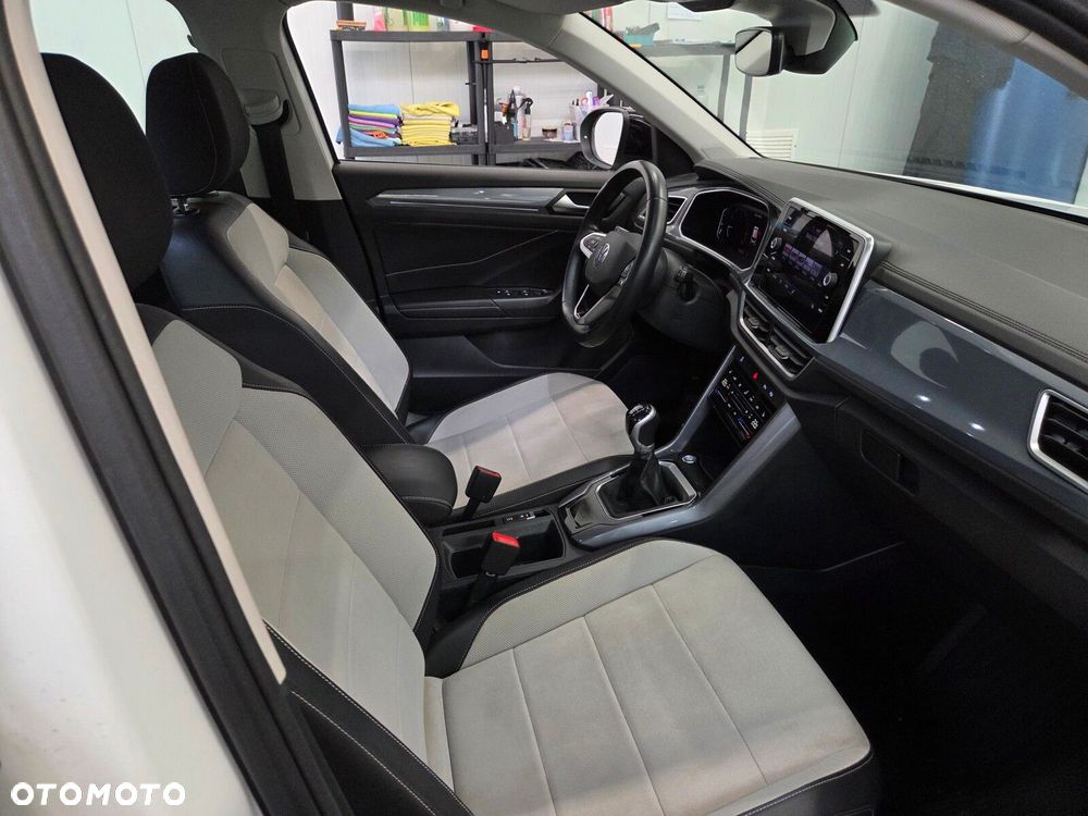 Volkswagen T-Roc 1.5 TSI Style - 4