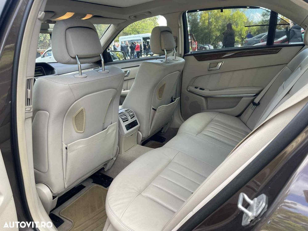 Mercedes-Benz E 350 BlueTEC 4MATIC Aut. - 21
