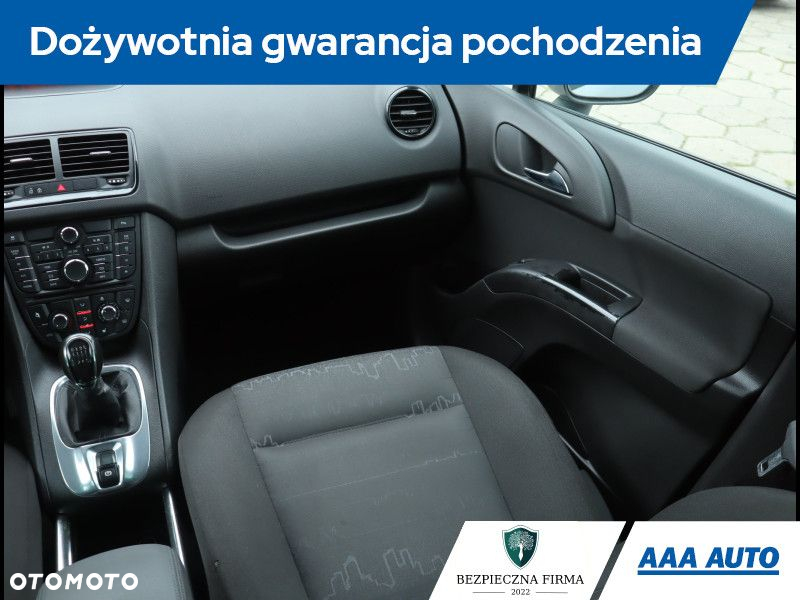 Opel Meriva - 9