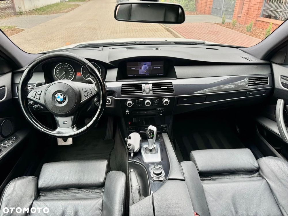 BMW Seria 5 530d Edition Sport - 15