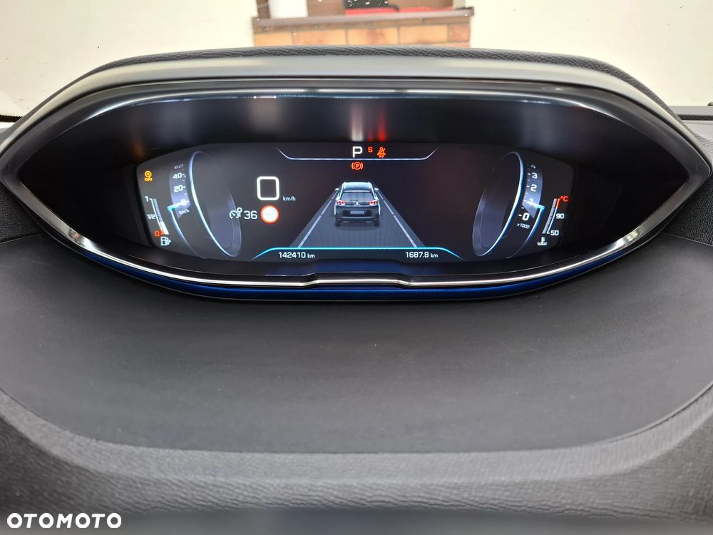 Peugeot 5008 BlueHDi 130 EAT8 Active Pack - 22