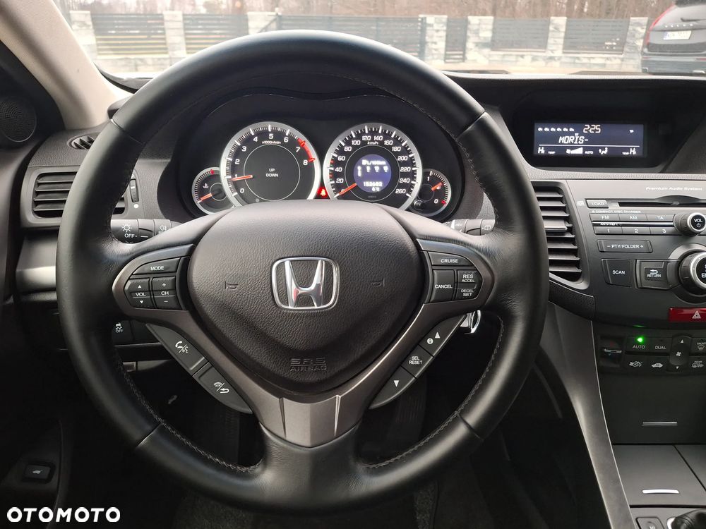 Honda Accord 2.0 Lifestyle - 9