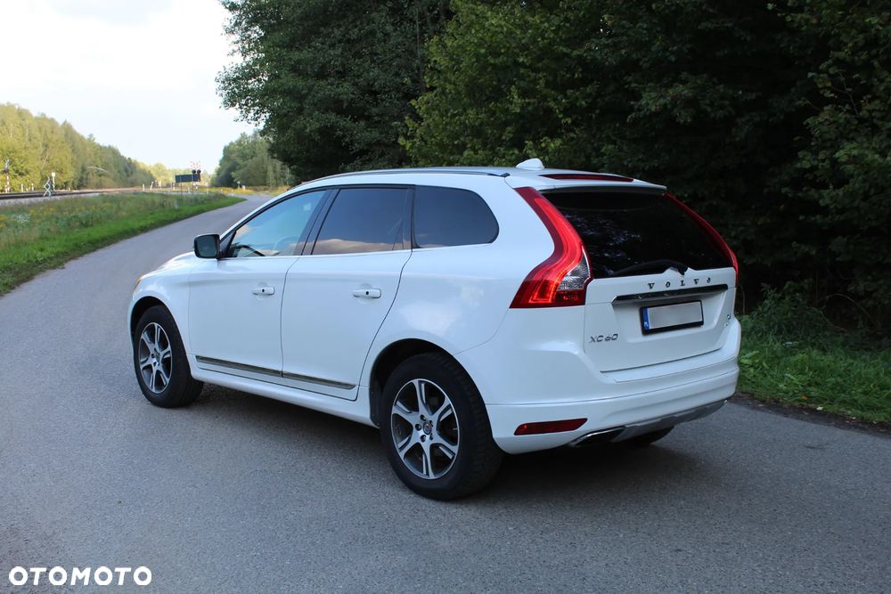 Volvo XC 60 T6 AWD Momentum - 7
