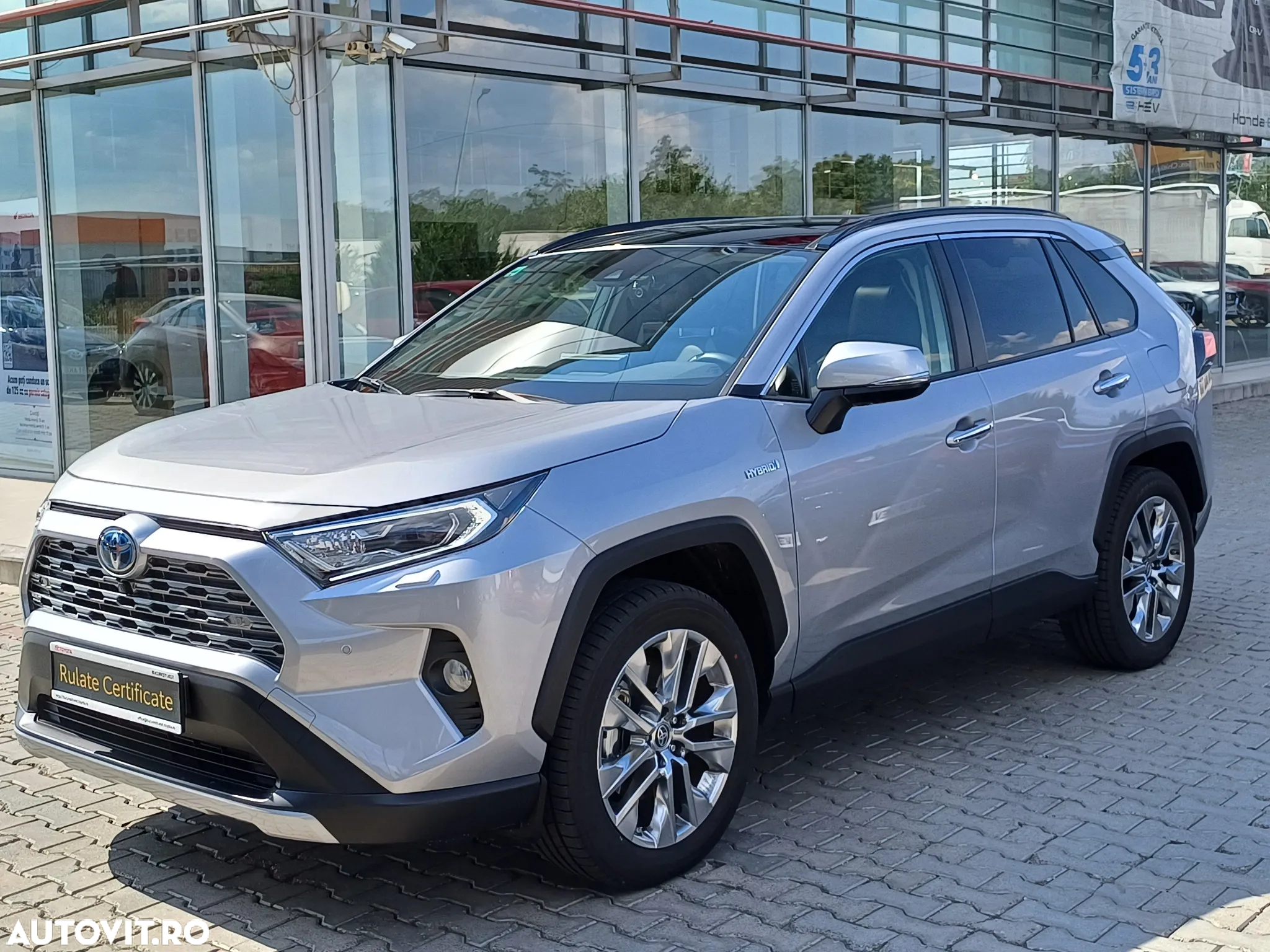 Toyota RAV4 2.5 Hybrid VVT-iE 4x2 Dynamic - 2