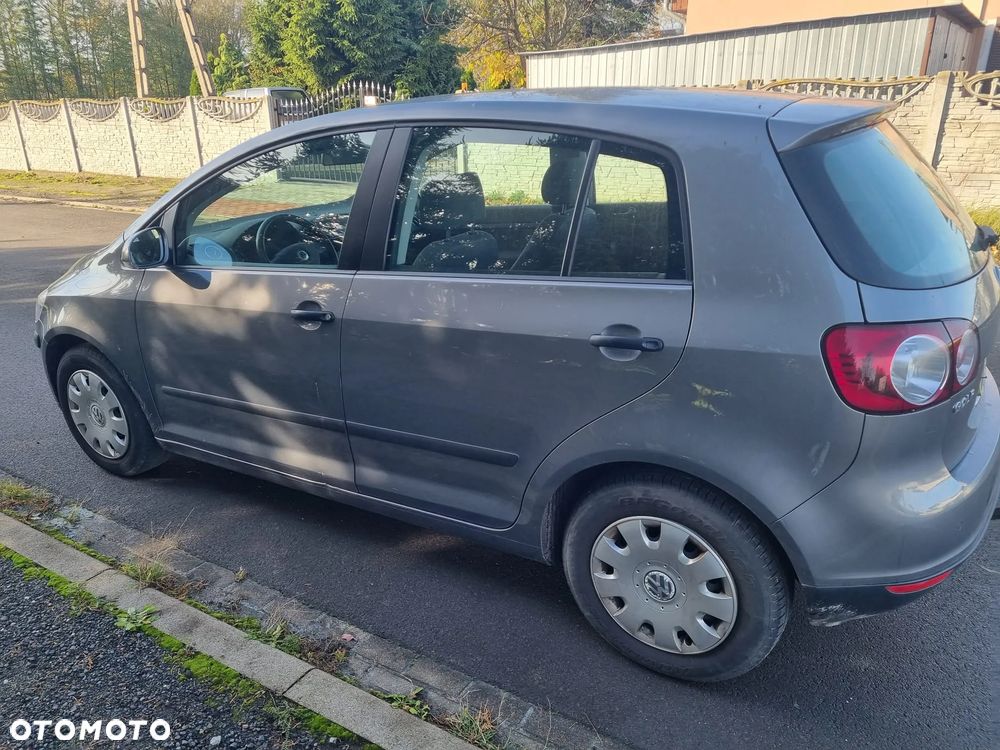 Volkswagen Golf Plus 1.9 TDI Comfortline DSG - 3