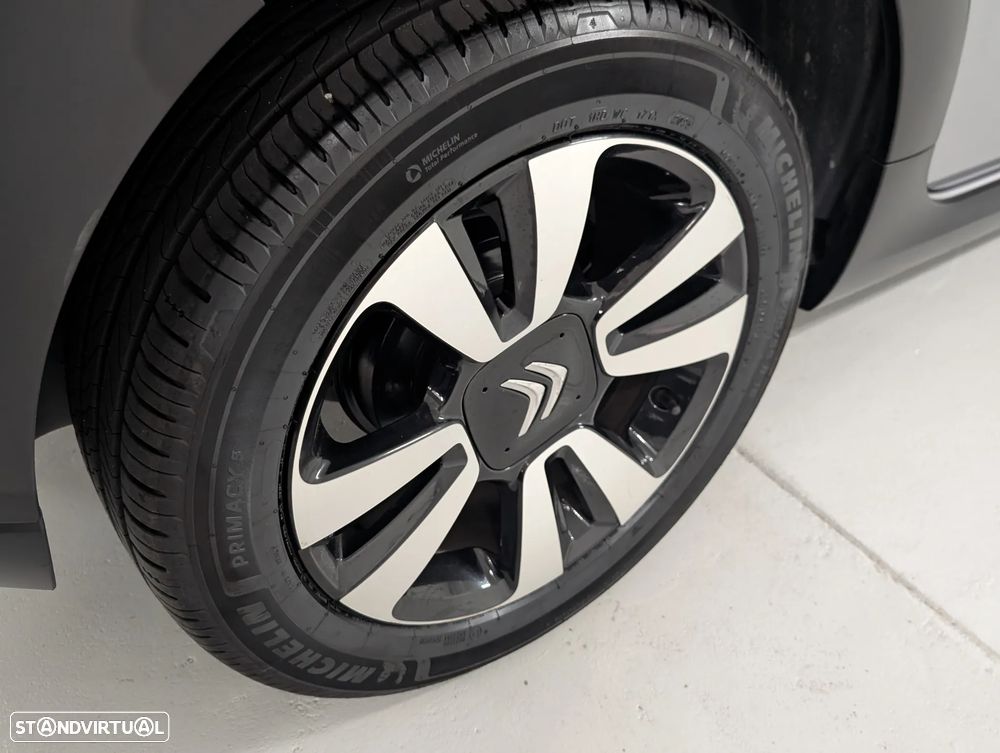 Citroën C3 1.2 PureTech C-Series - 8