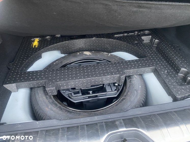 Peugeot 2008 PureTech 110 Stop&Start EAT6 GT-Line Edition - 29