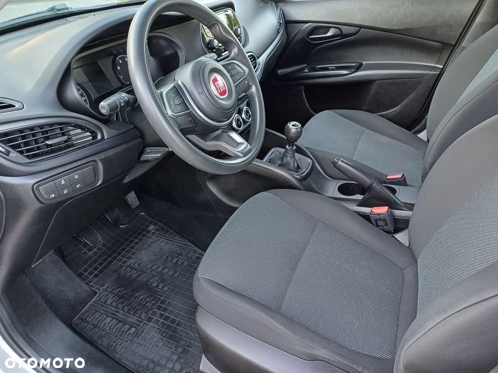 Fiat Tipo 1.4 Classic - 24