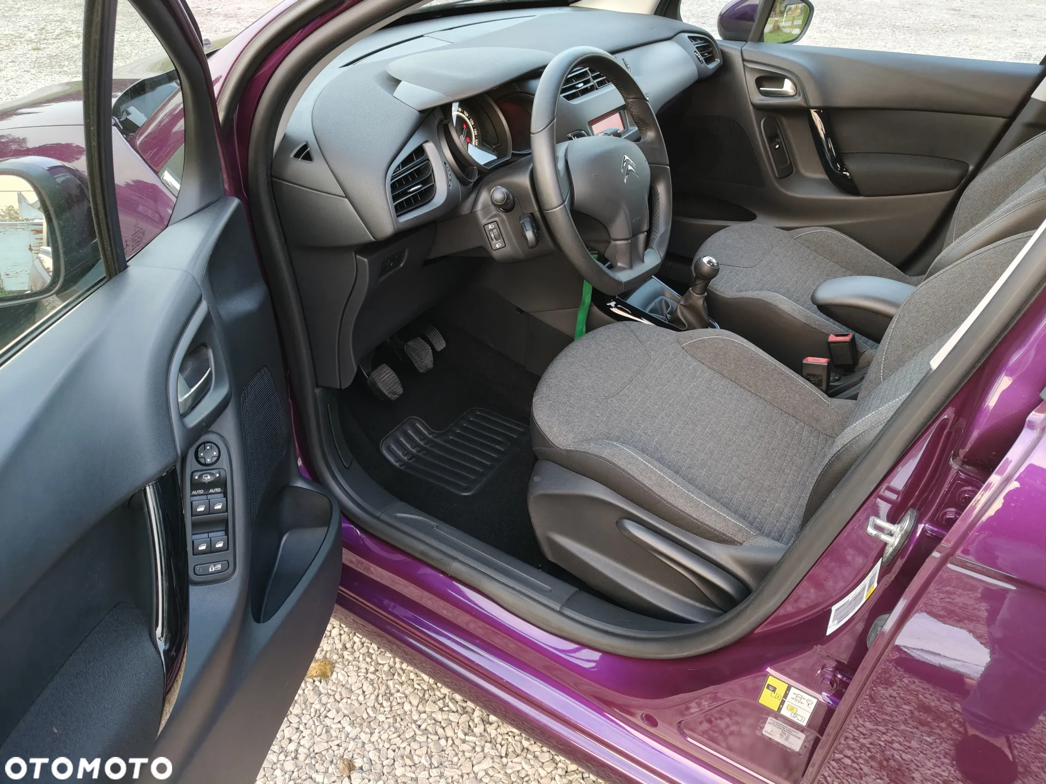 Citroën C3 1.0 VTi Attraction - 4