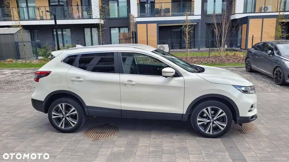 Nissan Qashqai 1.3 DIG-T N-Connecta - 3