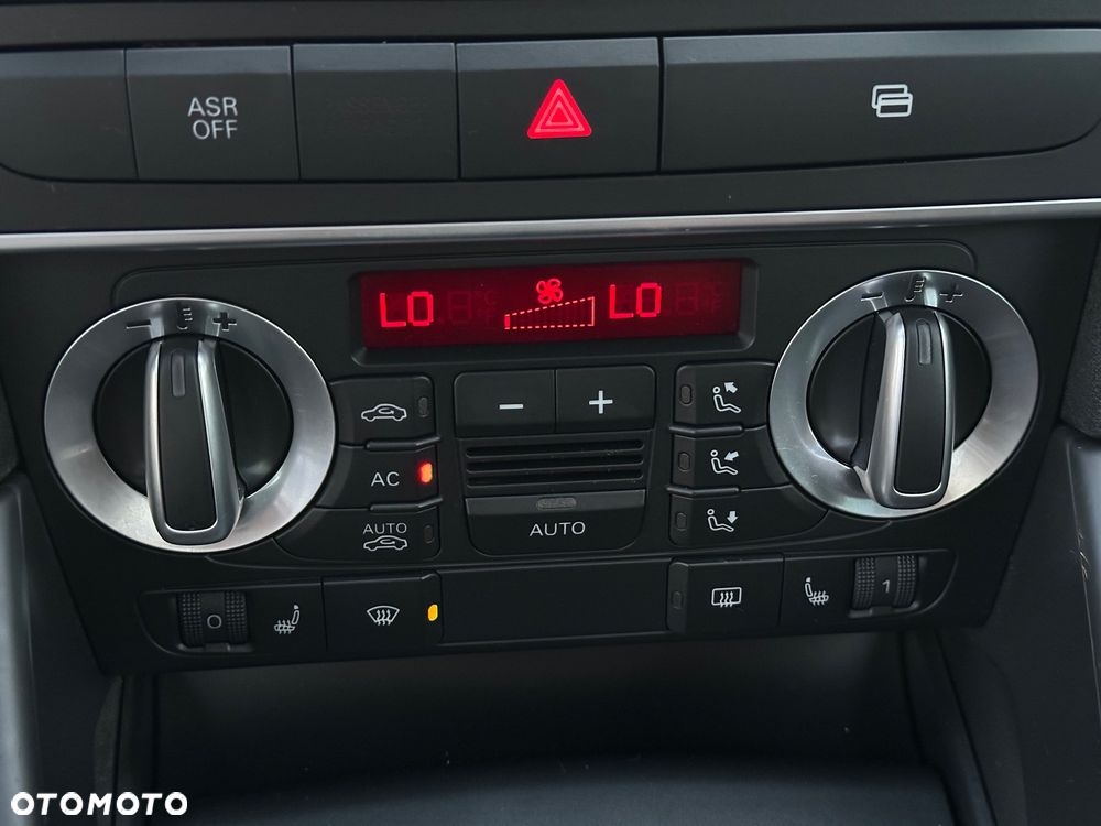 Audi A3 Sportback 1.6 Ambition - 25