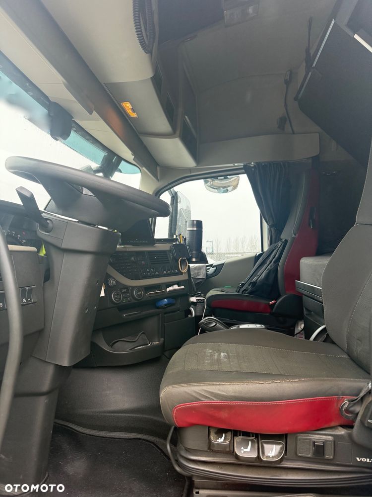 Volvo FH 460 6X2 PUSHER  HDS HMF 2620K 5 - 5