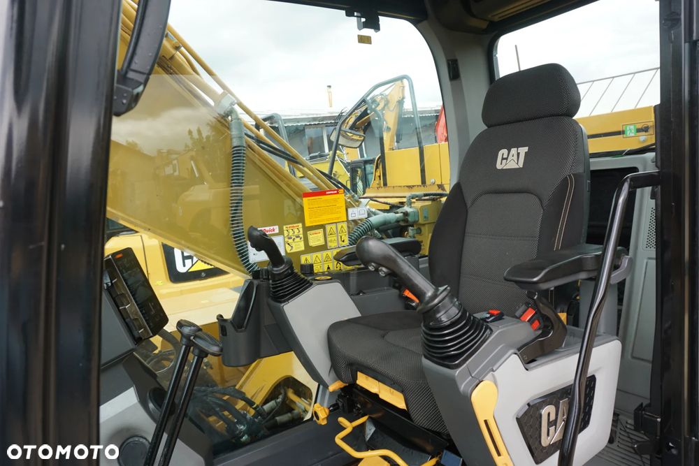 Caterpillar CAT 320 - 11