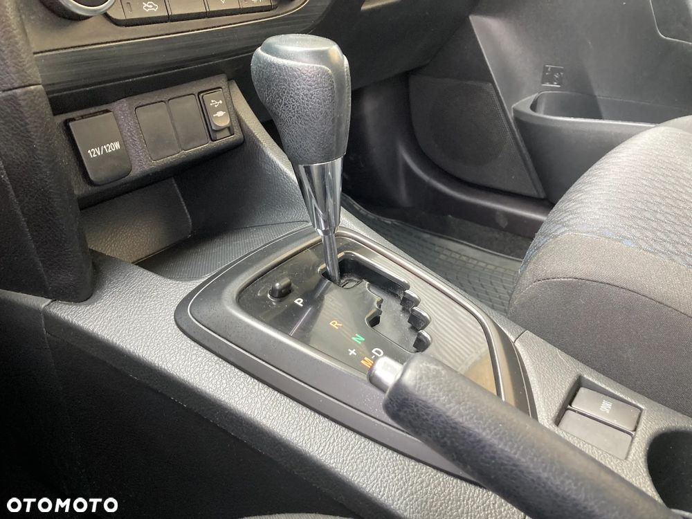 Toyota Auris 1.6 Dynamic MS - 7