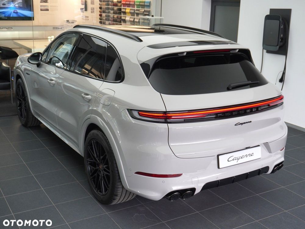 Porsche Cayenne E-Hybrid PHEV Black Edition - 19