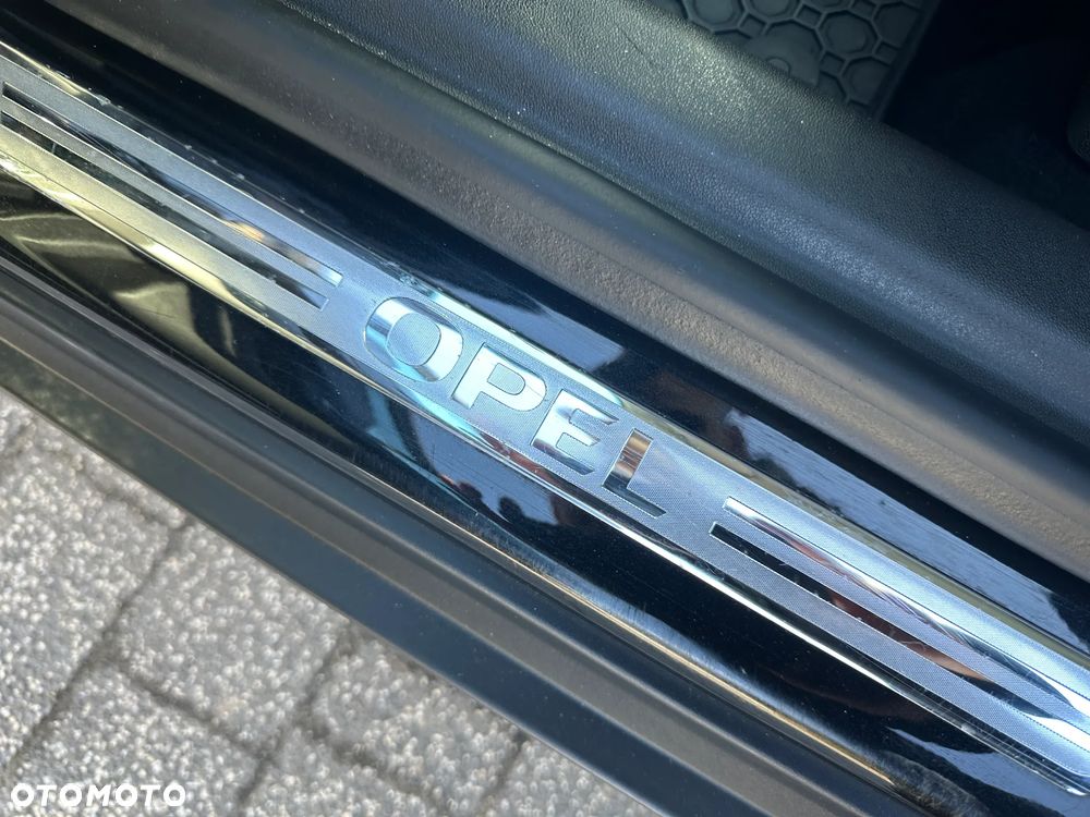 Opel Crossland X 1.2 T GPF Enjoy S&S - 17