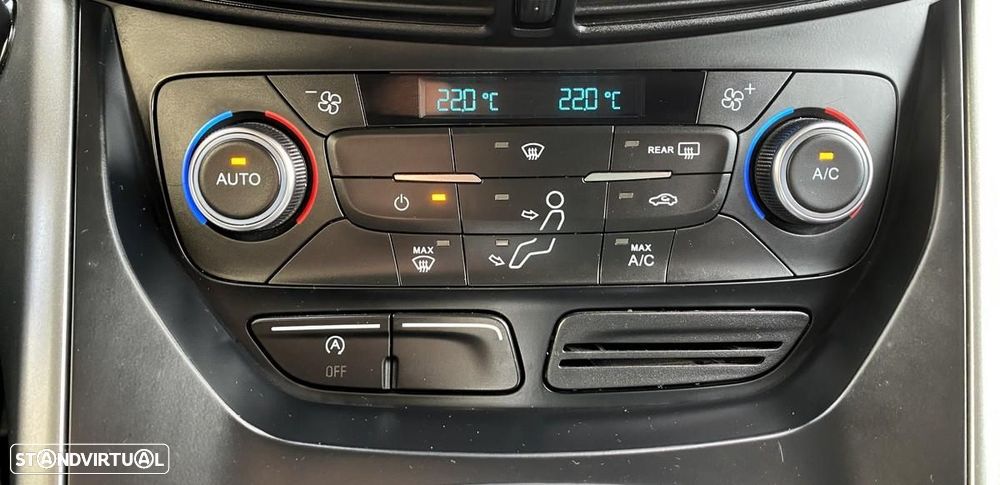 Ford Kuga 1.5 TDCi Titanium - 24