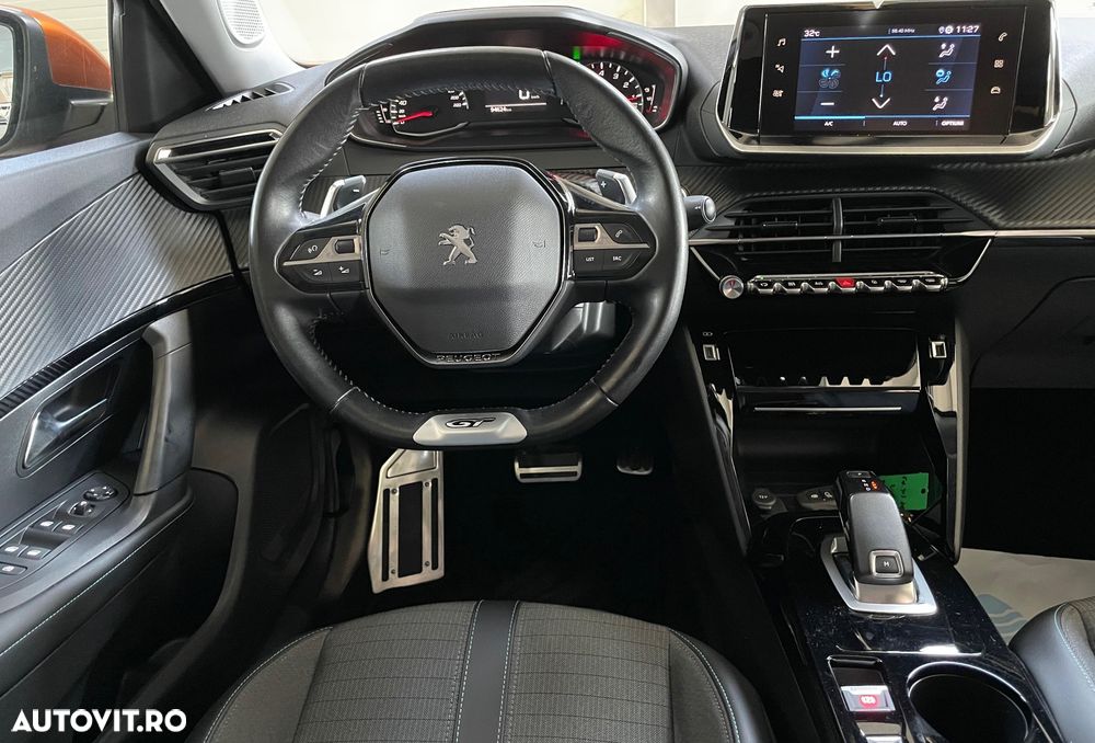 Peugeot 2008 1.2 L PureTech STT EAT8 GT Line - 30