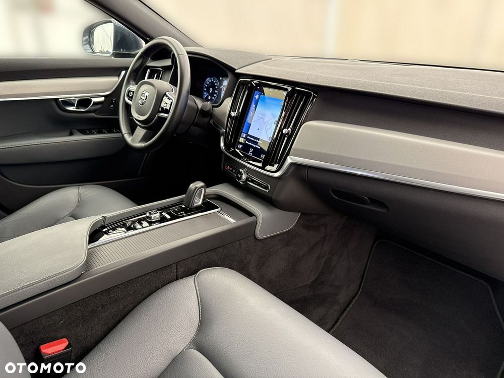 Volvo S90 - 30