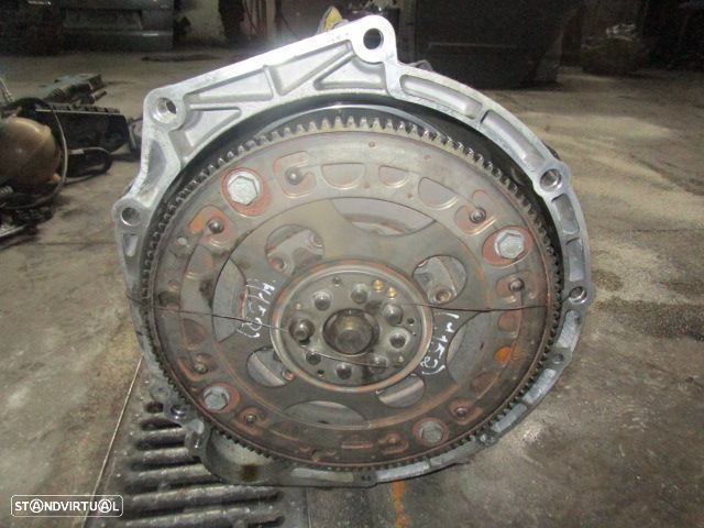 Caixa Velocidades 239ZX5 LU8623594 1090016 ZFS BMW F20 2014 118D 143 0P Azul DIESEL AUT - 4